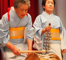 �k�������̊F���񂪁A���w���I���Ă��������܂����B�L�т̂тƂ����f���炵���̐��Ɖ��t�ɁA���͔���̉Q�ɁA�Ō�̓A���R�[��������������܂����B